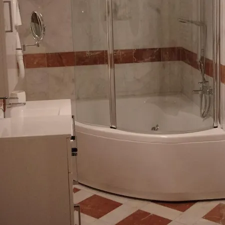 Albergo Centrale 3*