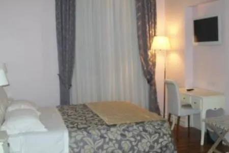 Hotel Albergo Centrale 3*
