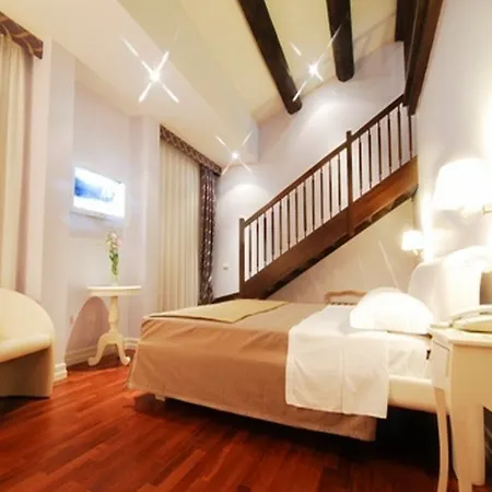 Hotel Albergo Centrale 3*