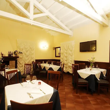 Hotel Albergo Centrale 3*